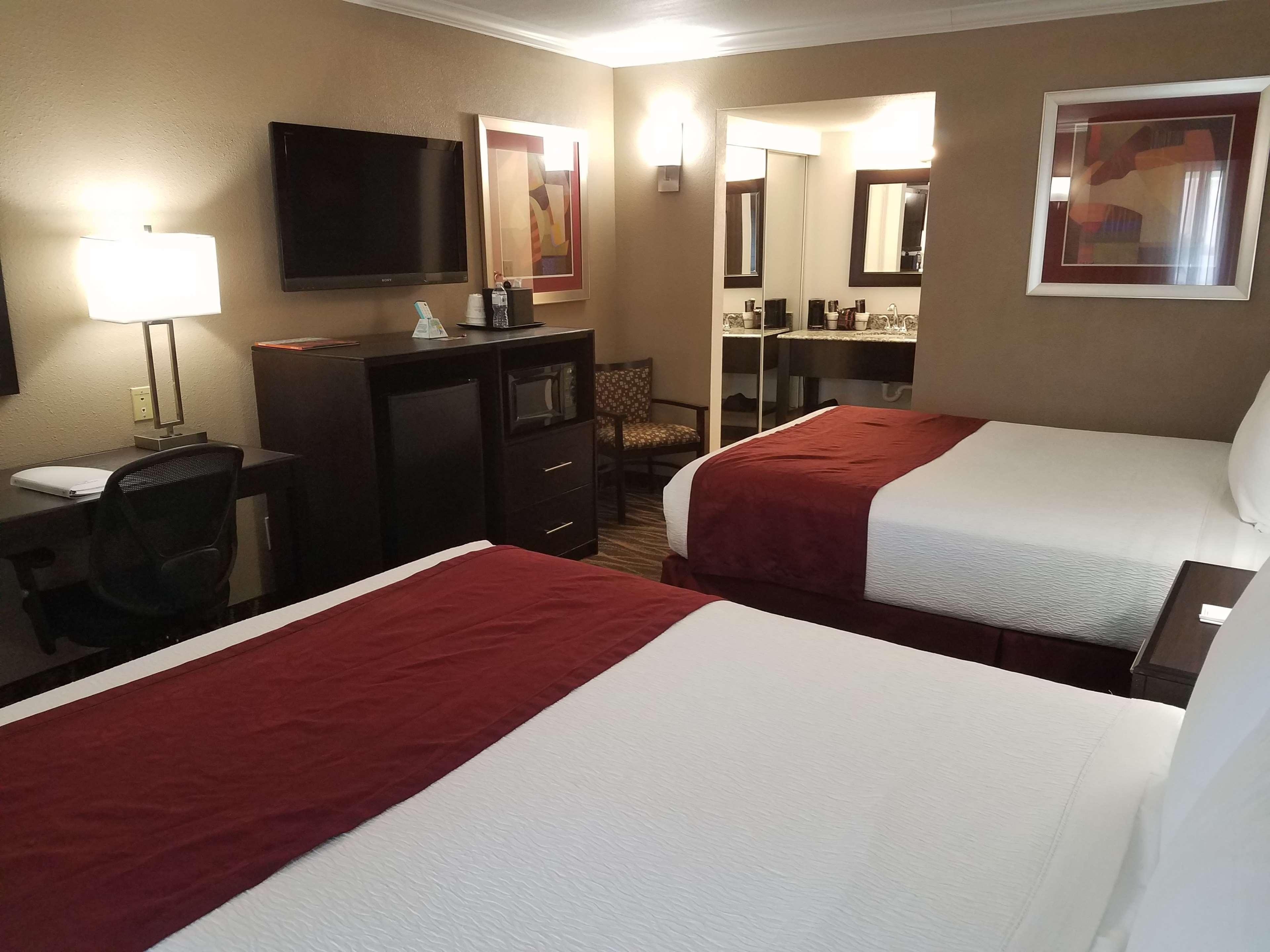 Best Western Innsuites Tucson Foothills Hotel & Suites Buitenkant foto